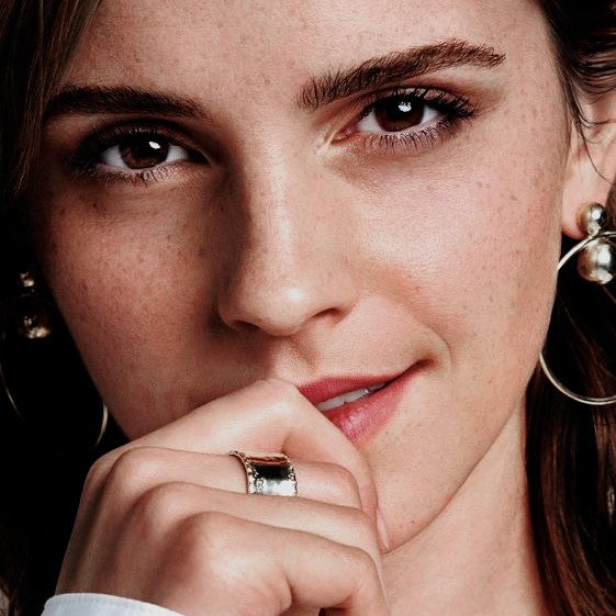 DhJYozAP Emma Watson. Just her face is enough 32.jpg